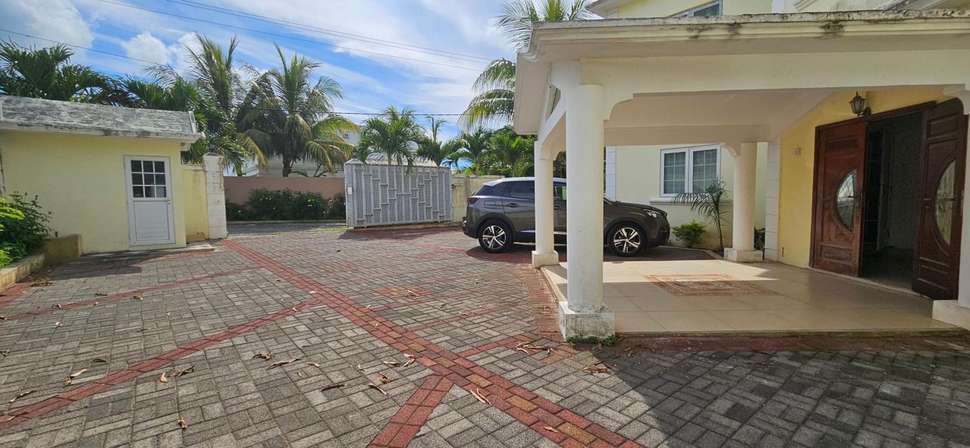 Ground Floor Apartment Near פרייבר מראה חיצוני תמונה